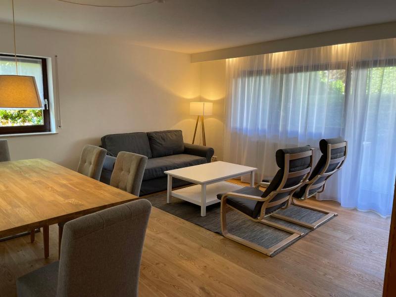 One-Bedroom Apartment image 1