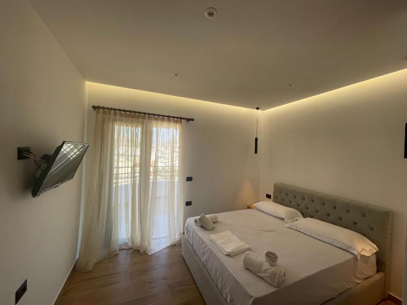 Luxury Sea View Apartaments - image 6