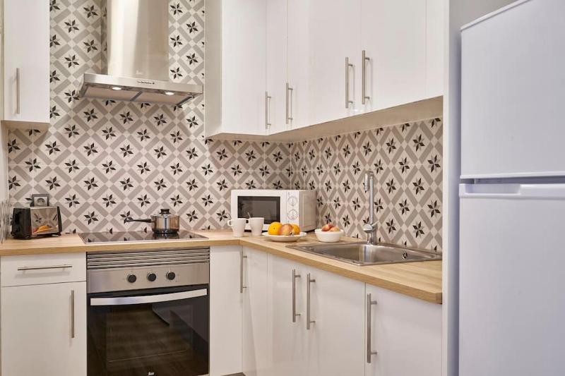 BeBarceloner Sants Apartments - 2 bedrooms - image 11