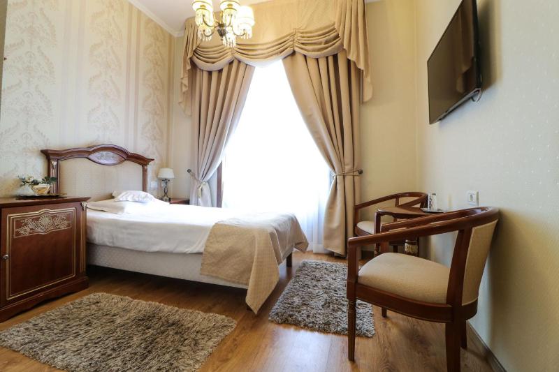 Single Room image 4