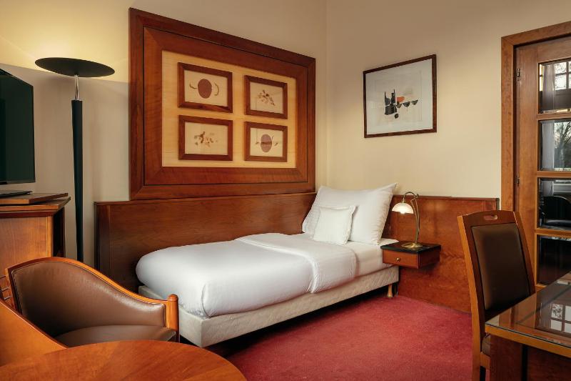 Comfort Single Room with Wellness Access image 4