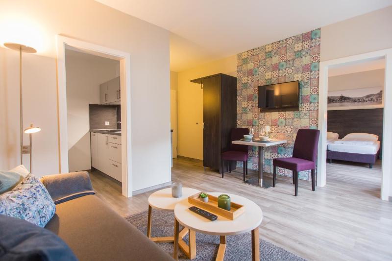 Studio Apartment image 4