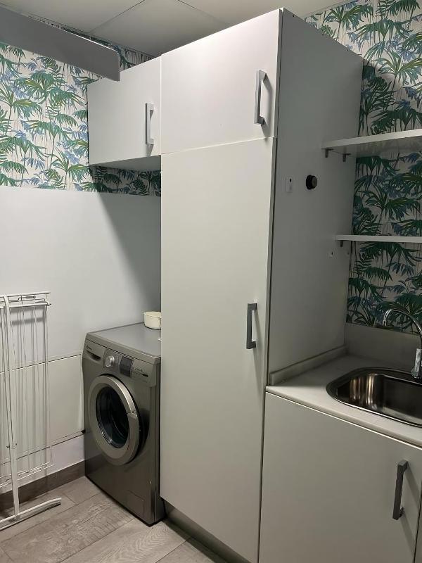 Three-Bedroom Apartment (8 Adults) image 4