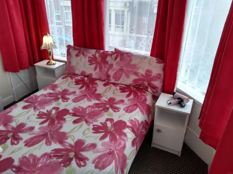 Superior Double Room image 4