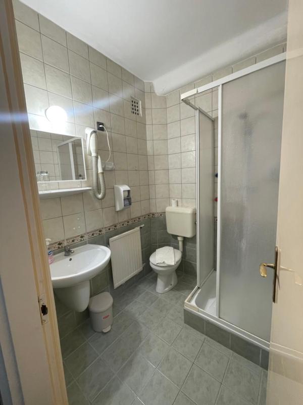 Triple Room image 3