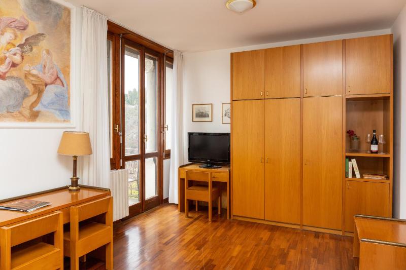 Suite with Balcony image 4