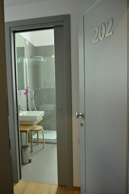 Superior Triple Room image 4