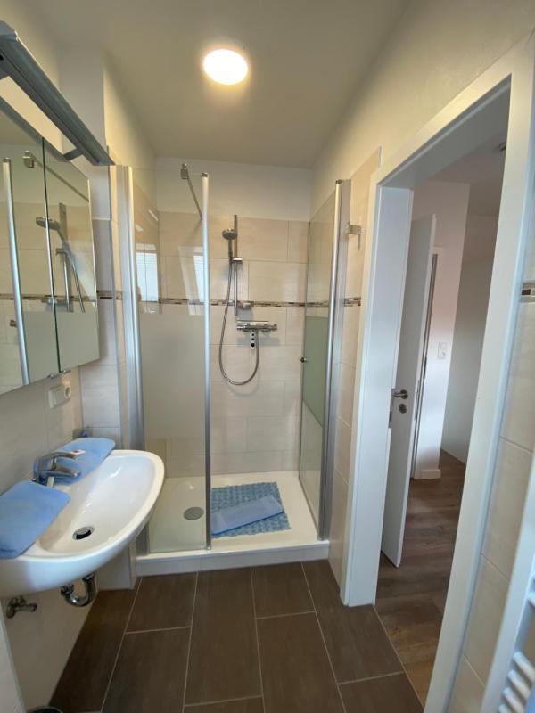 One-Bedroom Apartment 09 image 1