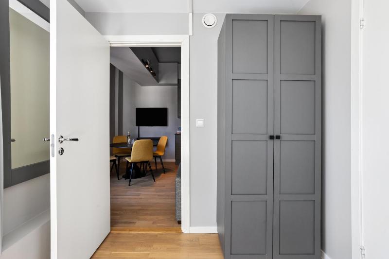 1 Bedroom Apartment image 4