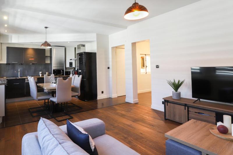Leonardo lovely flat 2 rooms with AC - image 4