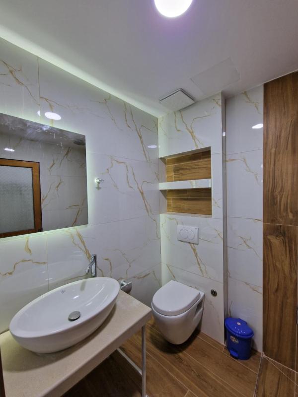 Deluxe Triple Room image 2