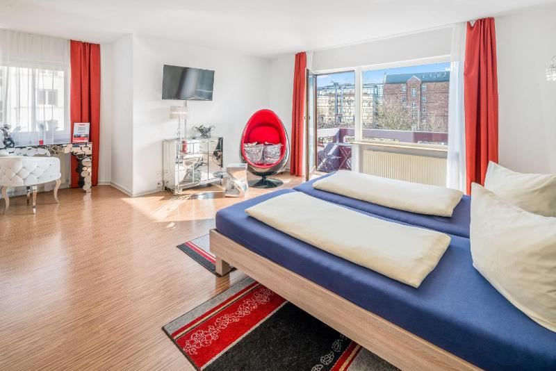 Superior Double Room image 2