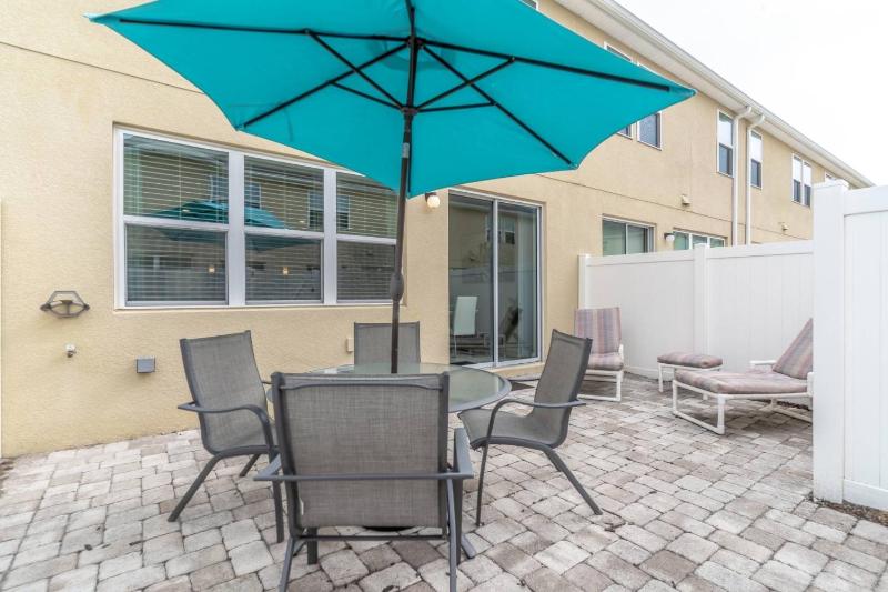 5134 Compass Bay - image 2
