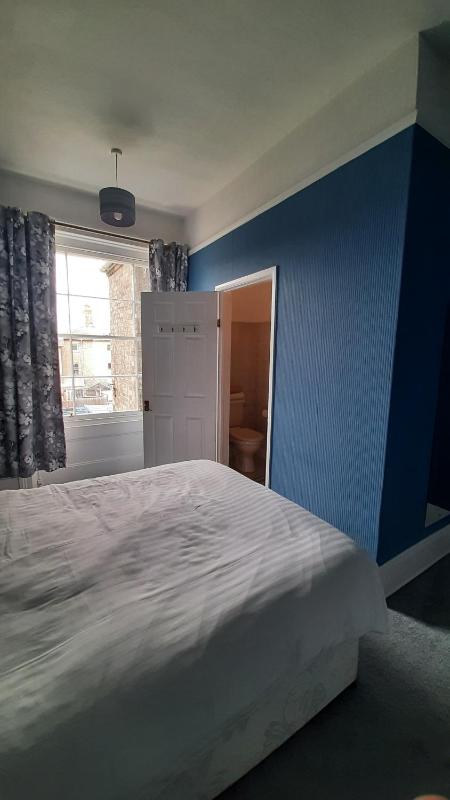 Double Room image 2
