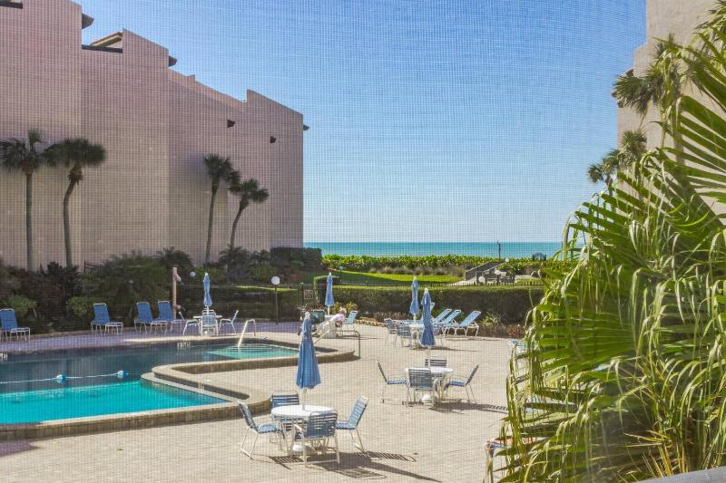 Siesta Breakers on Crescent Beach - image 36