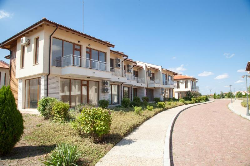 Two-Bedroom Villa (4 Adults) image 4