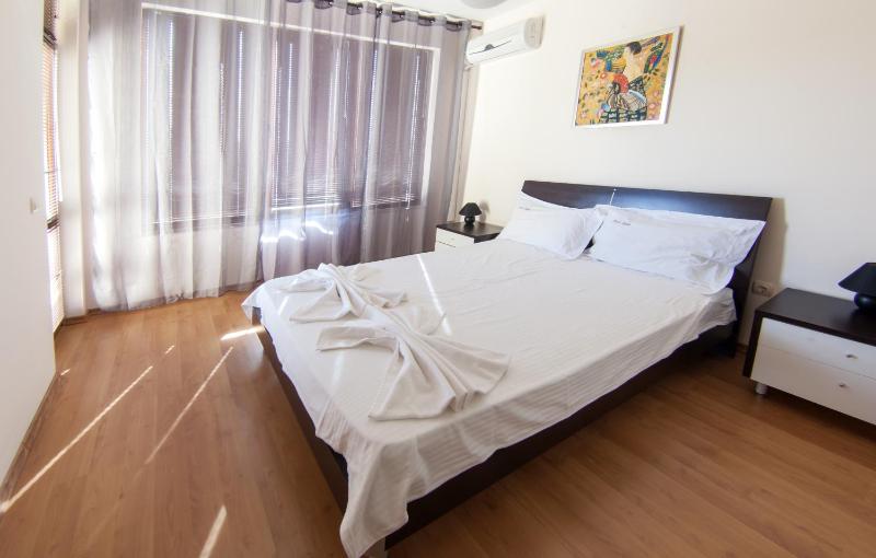 Two-Bedroom Apartment image 4