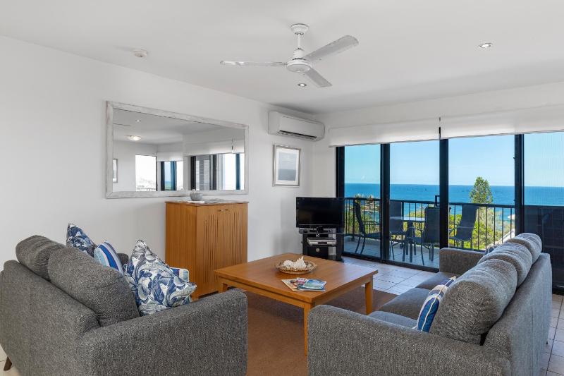 Your home from home with ocean views - image 12