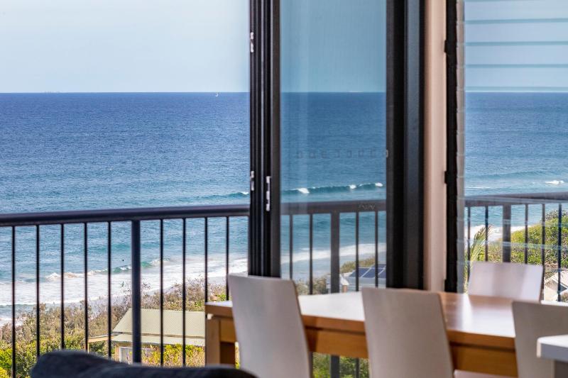 Your home from home with ocean views - image 8