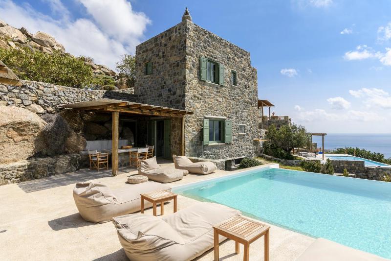 Villa Aquadise by Ethos Hospitality Images