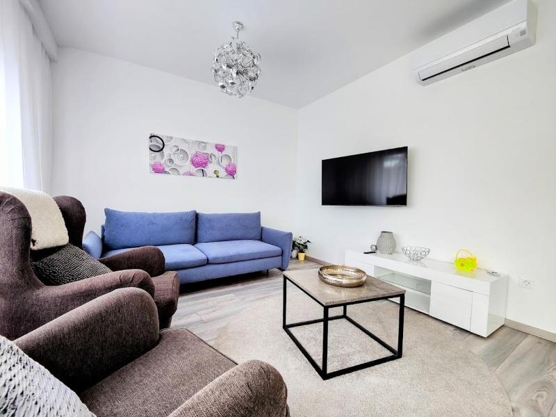 Apartments Dajana - image 9