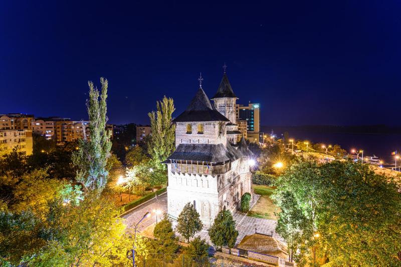 Business Standard Room image 4