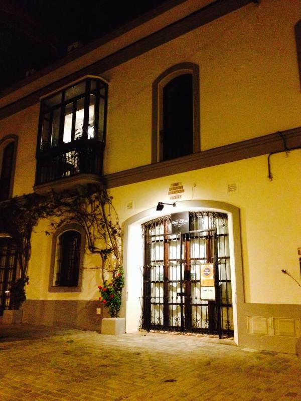 Darcilla Guest House - image 19