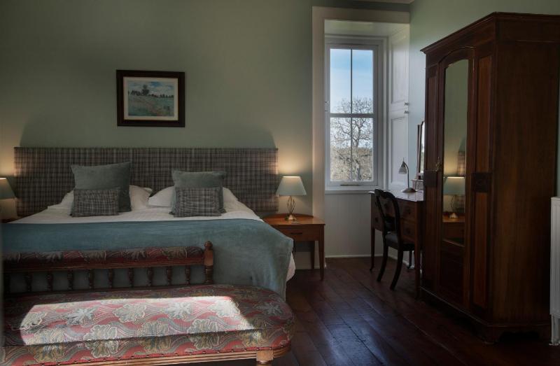 Cragganmore - Super King Size or Twin Room image 4