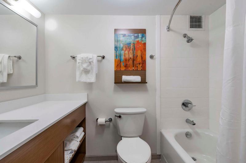 Efficiency Suite with Two Doubles - Non Smoking image 2
