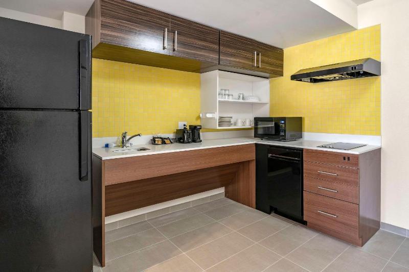Efficiency Suite with Two Doubles - Non Smoking image 4