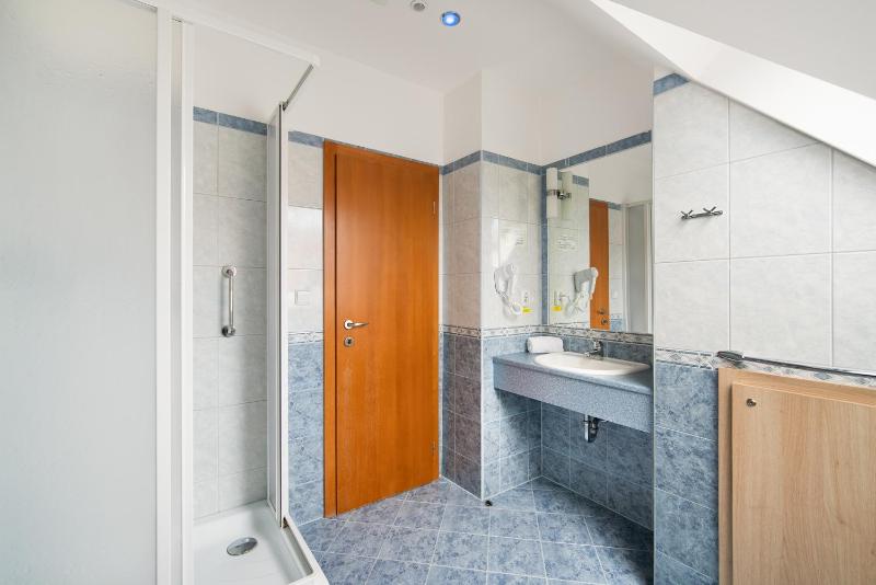 Superior Double Room image 2