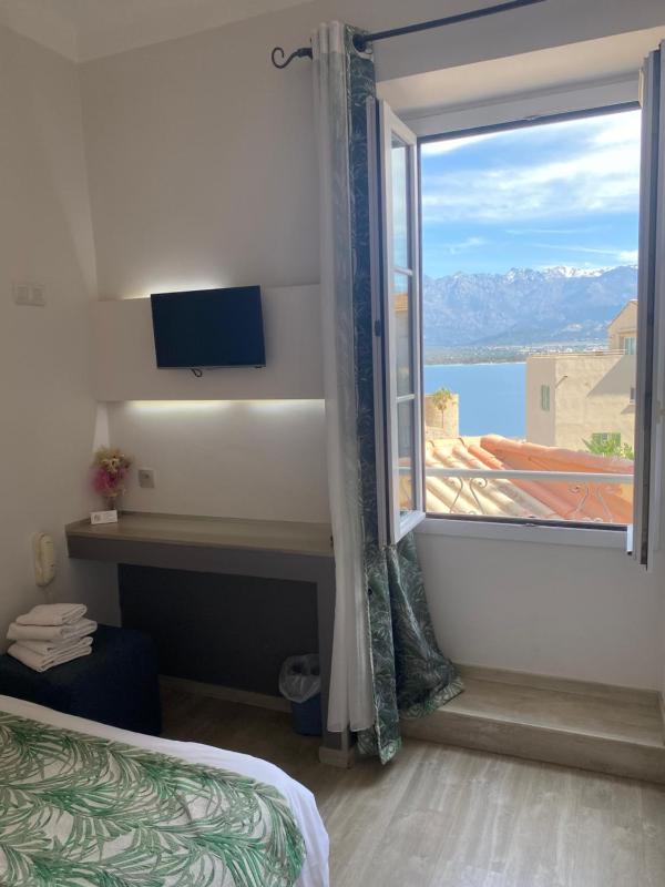 Budget Double Room image 1