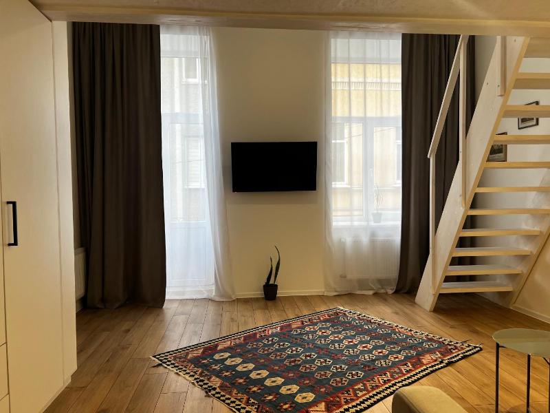 Apartment Lesya Kurbasa - image 15
