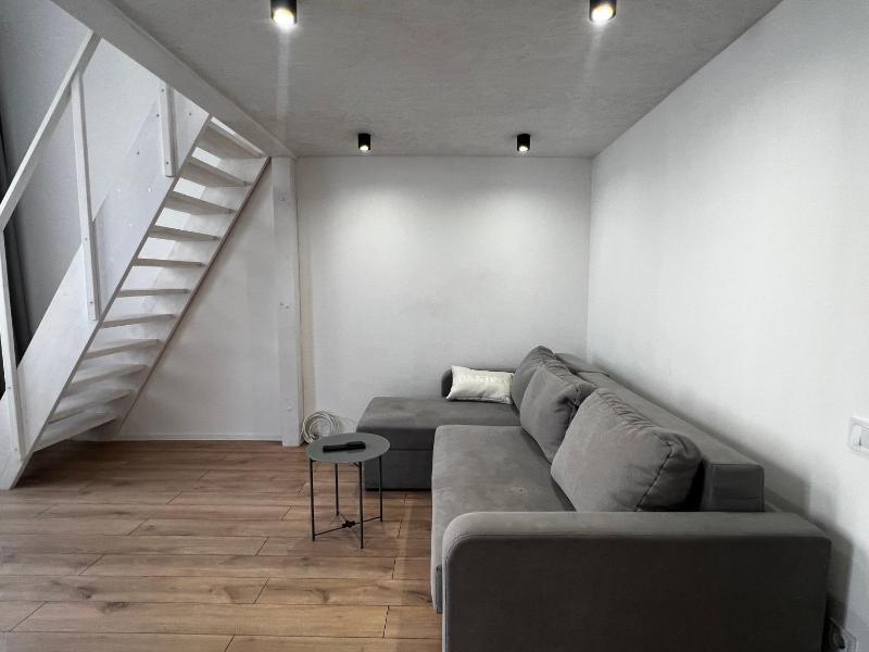 Apartment Lesya Kurbasa - image 1