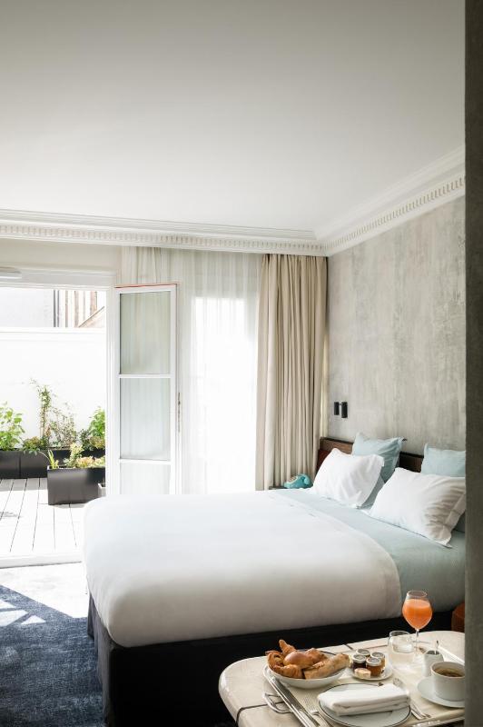 Junior Suite image 1