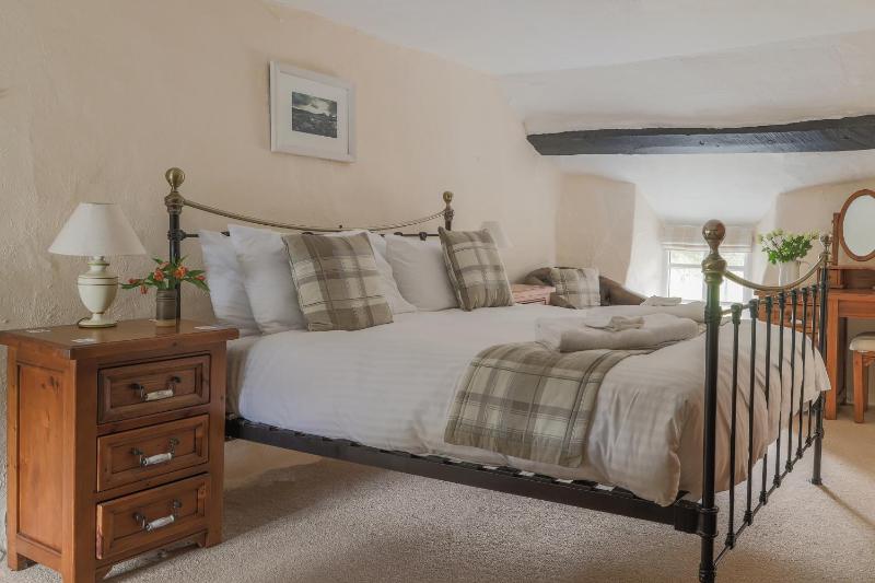 Quadruple Room image 1