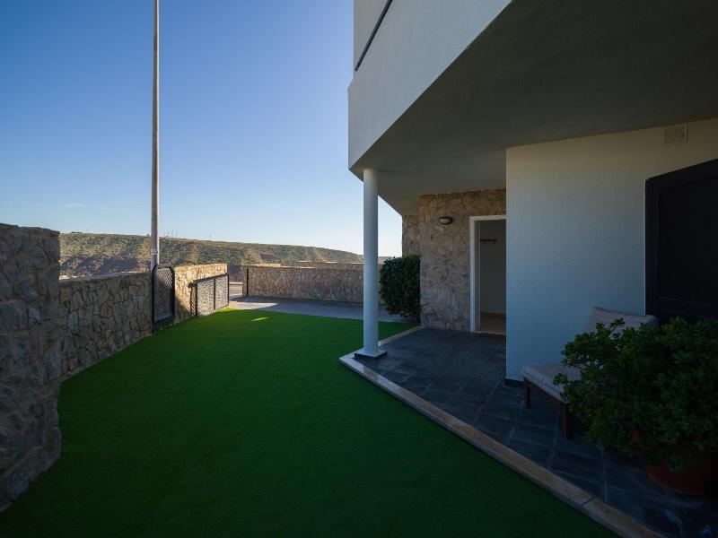 Three-Bedroom Villa with Private Pool image 4