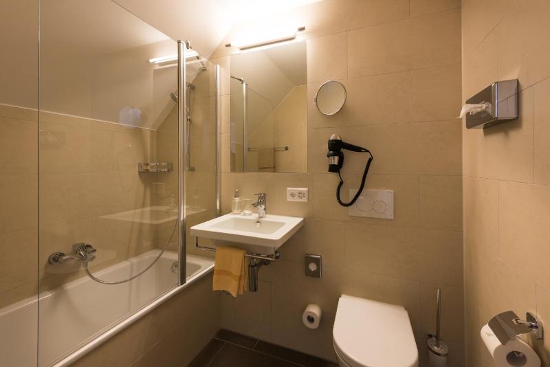 Single Room image 2