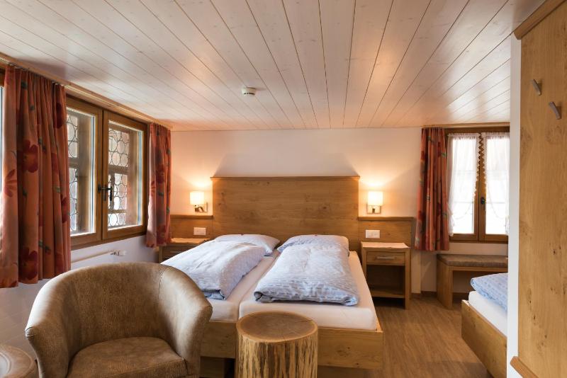 Triple Room image 2