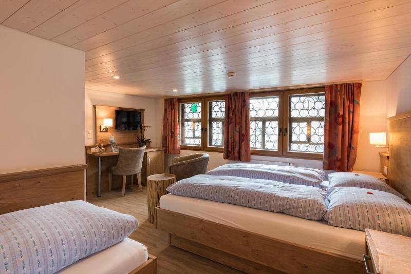 Triple Room image 4