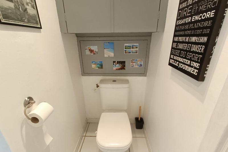 Very functional apartment with sea view - image 8