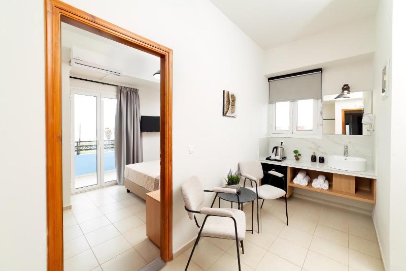 Suite one bedroom with Sea View image 1