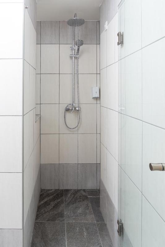 Suite Two Bedroom with Sea View image 3
