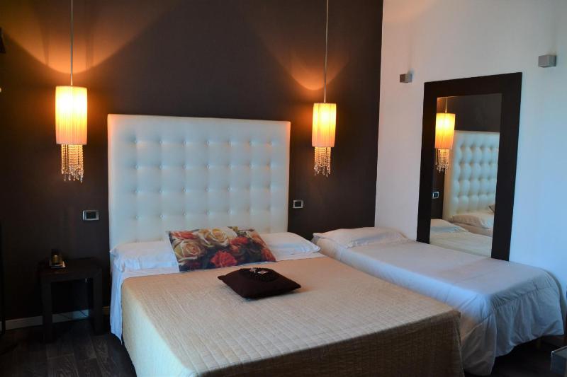 Triple Room image 1