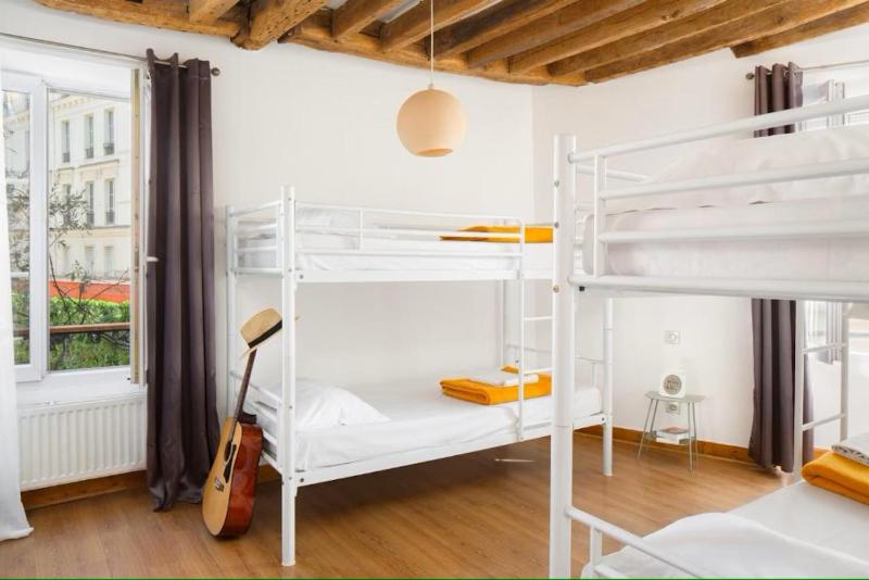 Bed in 4-Bed Female Dormitory Room image 3