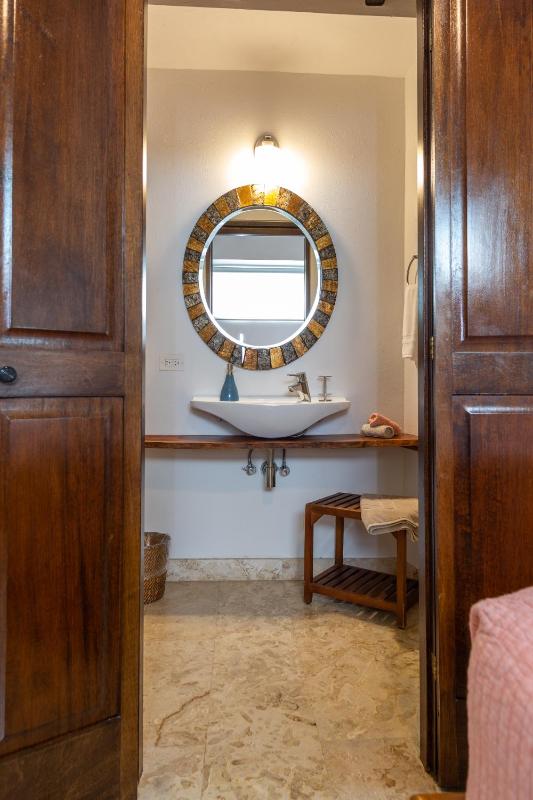 King Room image 2
