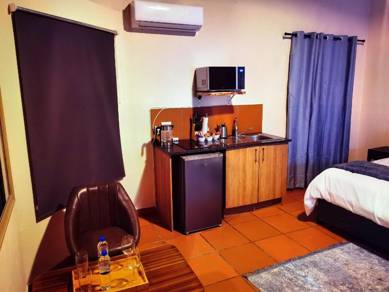 Lipizzaner Lodge - Kyalami Midrand - image 11