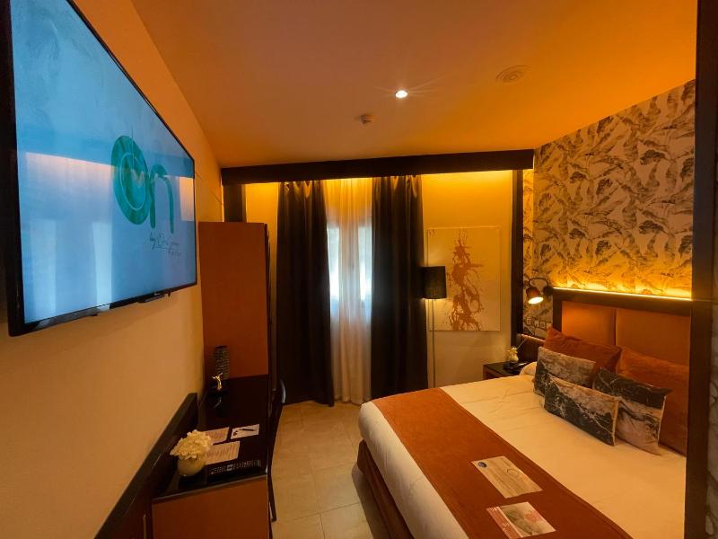 Budget Double Room image 3