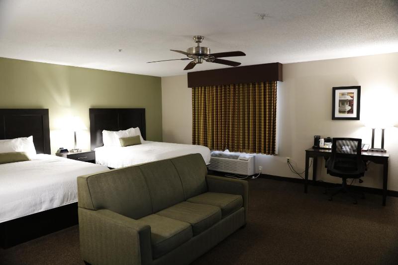 2 Queen Beds, Studio Suite, Non-Smoking image 3