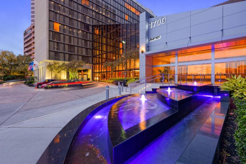 Houston Marriott Uptown by the Galleria - image 1